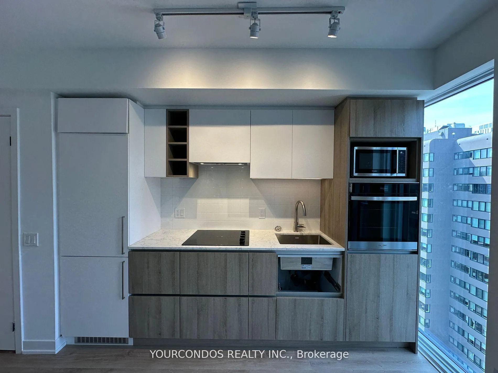 Photo 4 of Unit 1105, 319 Jarvis Street, Toronto, Moss Park — HOMEH