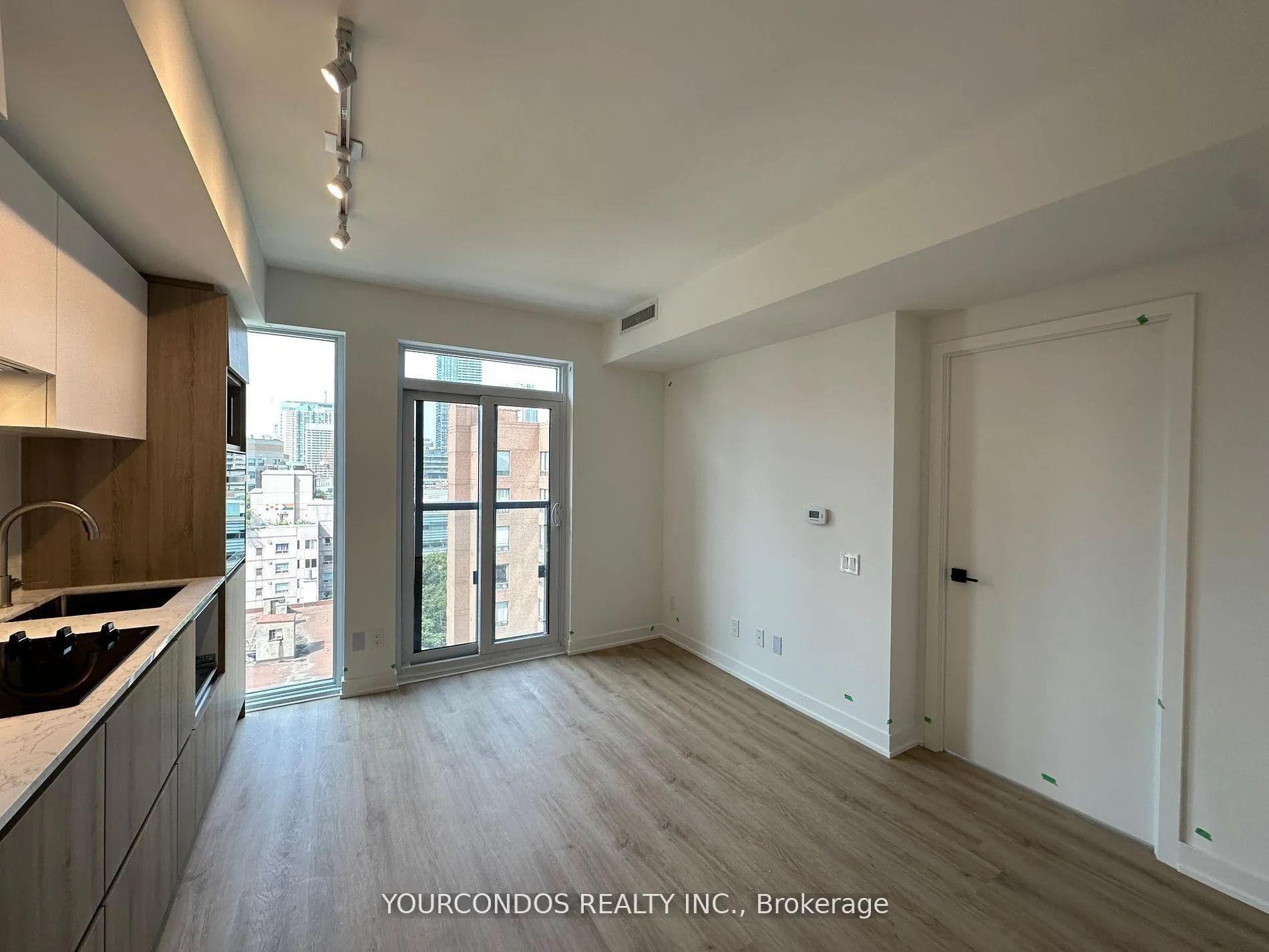 Photo 5 of Unit 1105, 319 Jarvis Street, Toronto, Moss Park — HOMEH