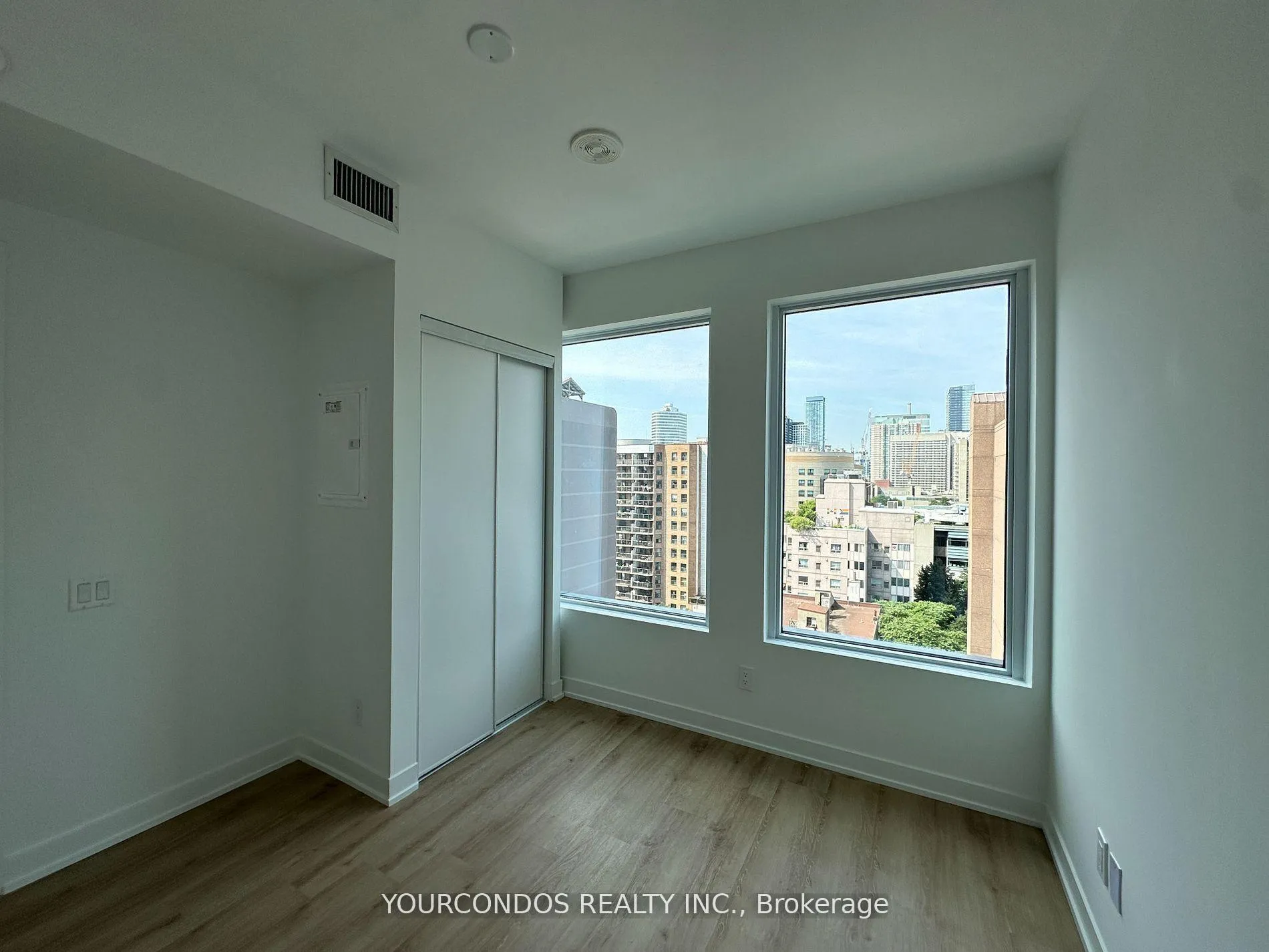 Photo 7 of Unit 1105, 319 Jarvis Street, Toronto, Moss Park — HOMEH