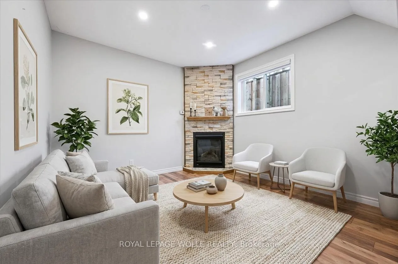 Photo 31 of 162 Esson Street, Waterloo, Uptown West — HOMEH
