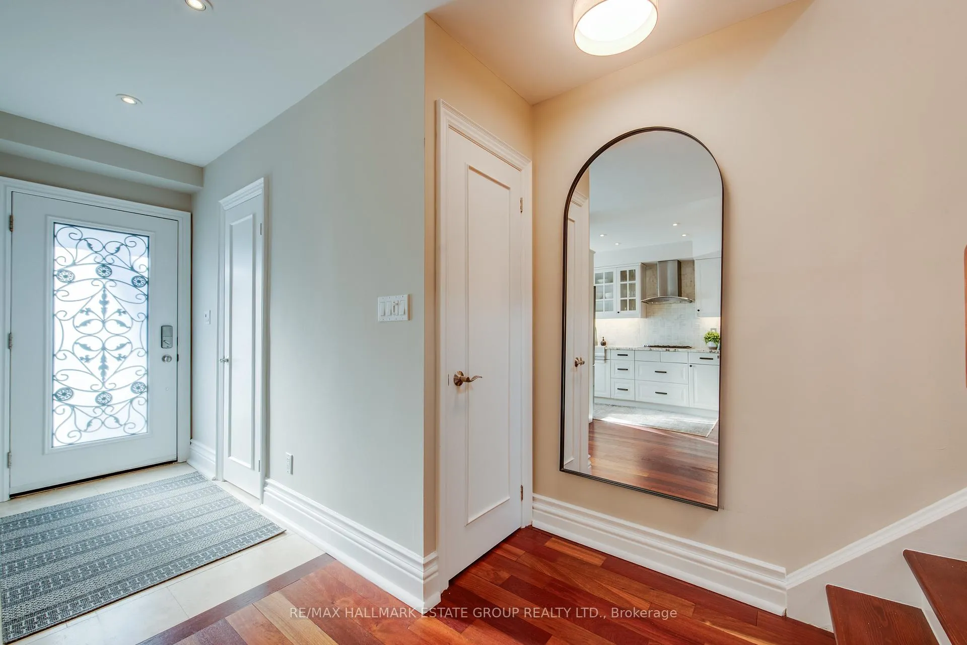 Photo 4 of 249 Beech Avenue, Toronto, The Beaches — HOMEH
