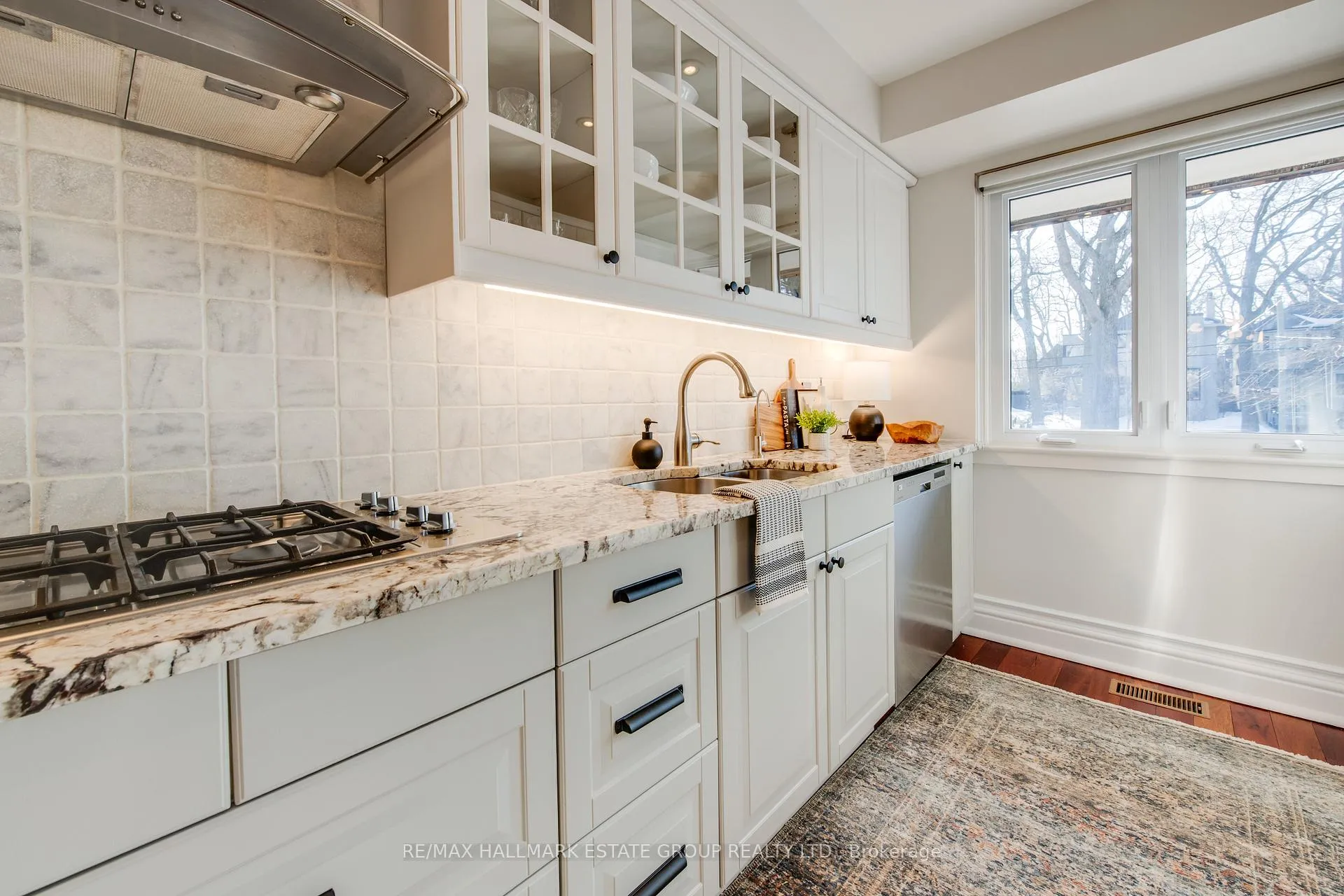 Photo 8 of 249 Beech Avenue, Toronto, The Beaches — HOMEH