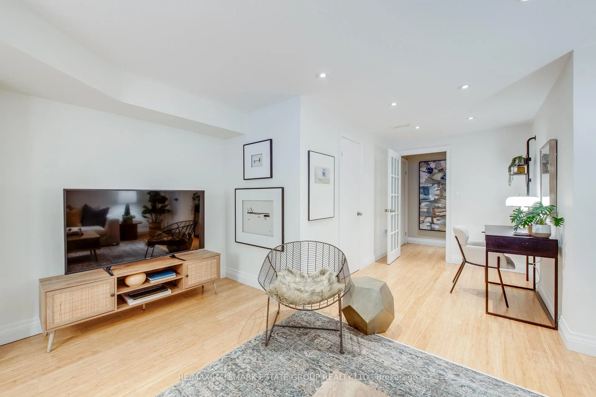 Photo 41 of 249 Beech Avenue, Toronto, The Beaches — HOMEH
