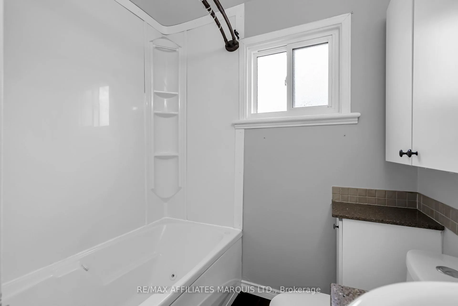 Photo 18 of 104 Gardner Avenue, Cornwall — HOMEH