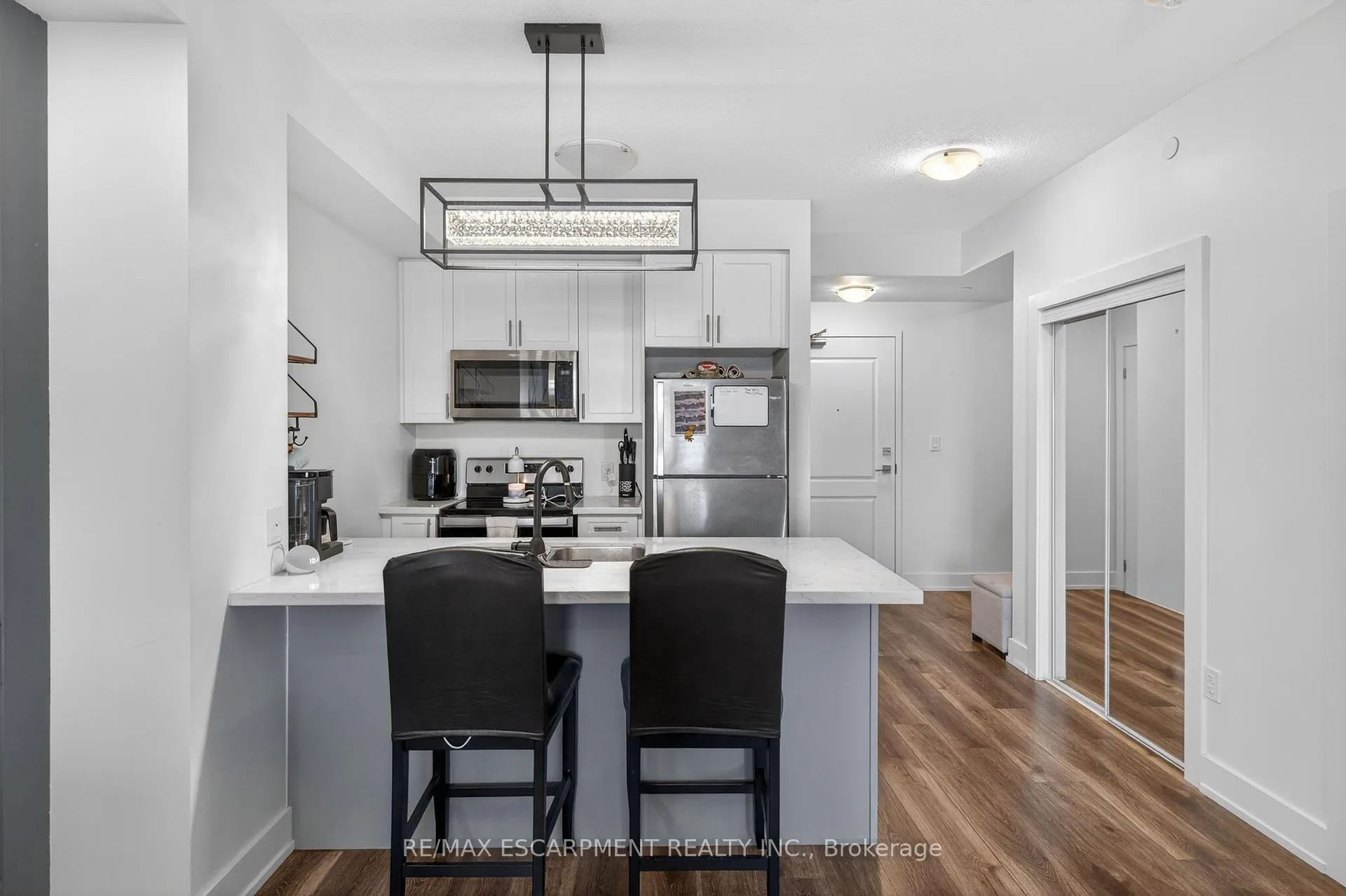 Photo 4 of Unit 435, 450 Dundas Street E, Hamilton, Waterdown — HOMEH