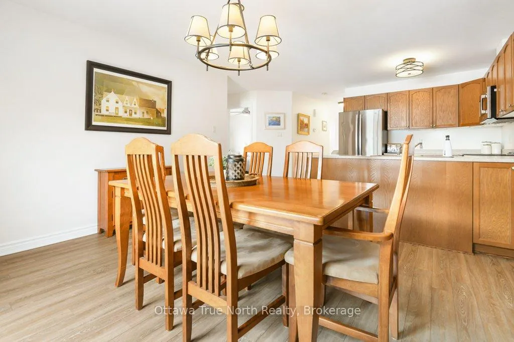 Photo 13 of 94 Thomas Street S, Arnprior — HOMEH