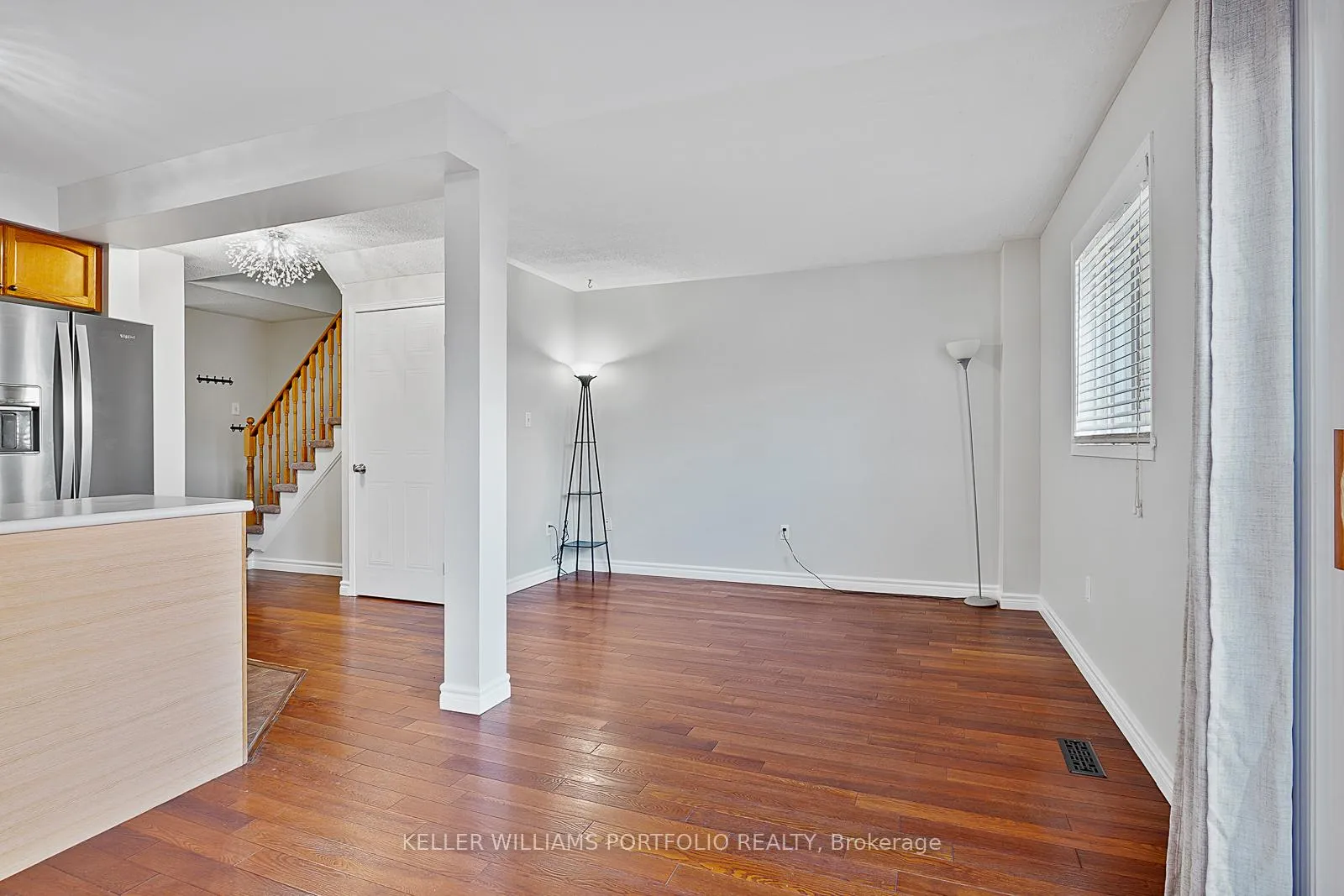 Photo 18 of 334 Sparrow Circle, Pickering, Highbush — HOMEH
