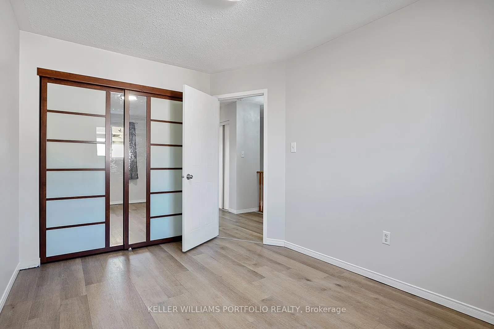 Photo 30 of 334 Sparrow Circle, Pickering, Highbush — HOMEH