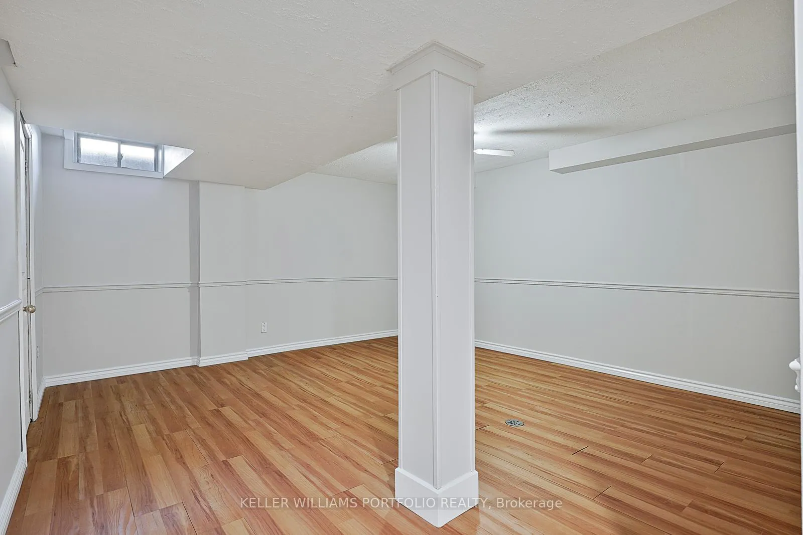 Photo 37 of 334 Sparrow Circle, Pickering, Highbush — HOMEH