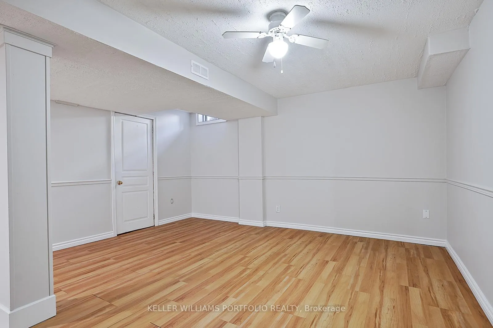 Photo 40 of 334 Sparrow Circle, Pickering, Highbush — HOMEH