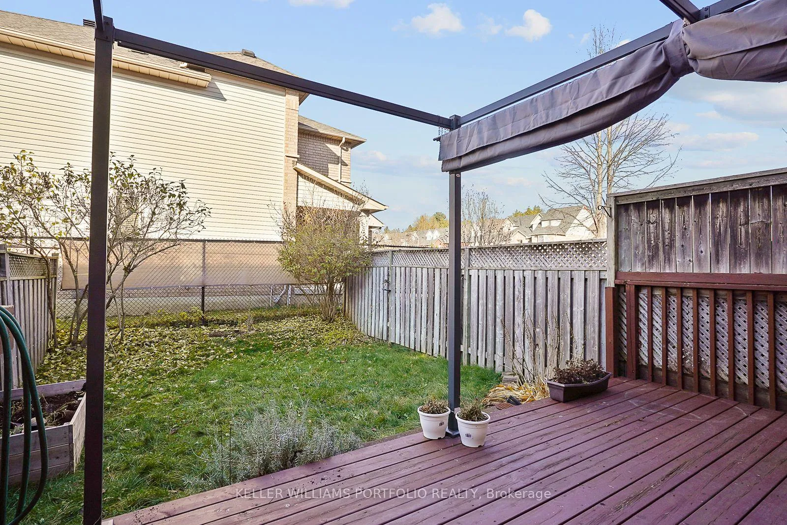 Photo 42 of 334 Sparrow Circle, Pickering, Highbush — HOMEH