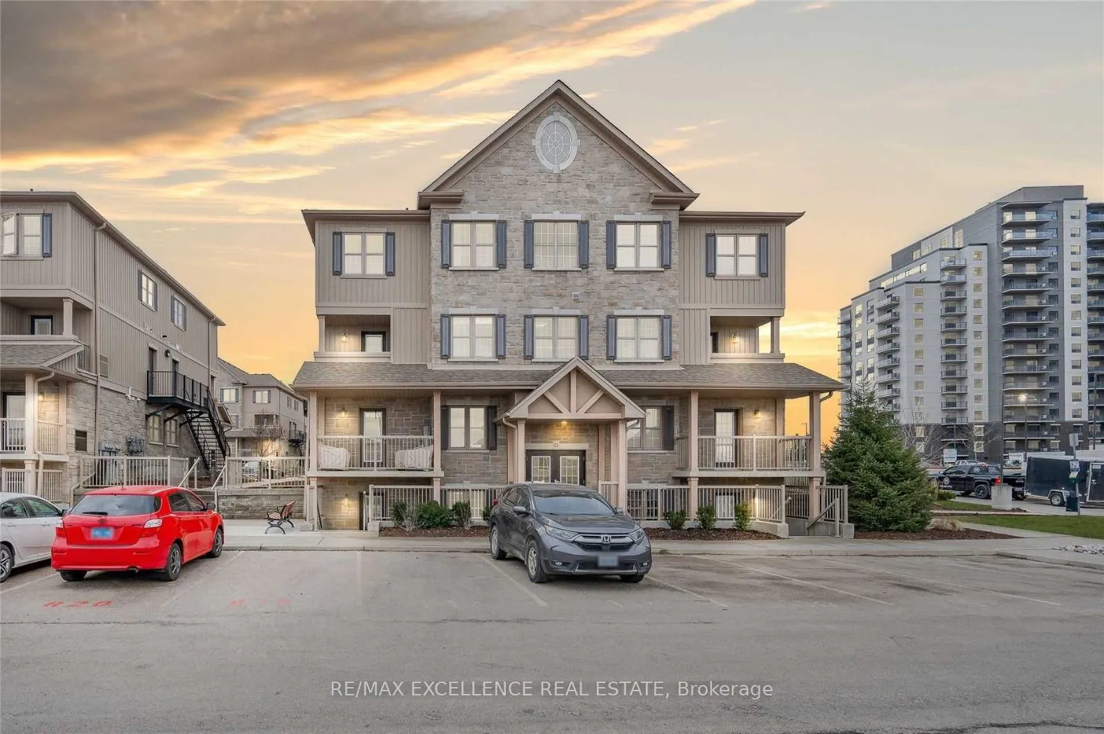 Front of Unit 11A, 1460 Highland Road W