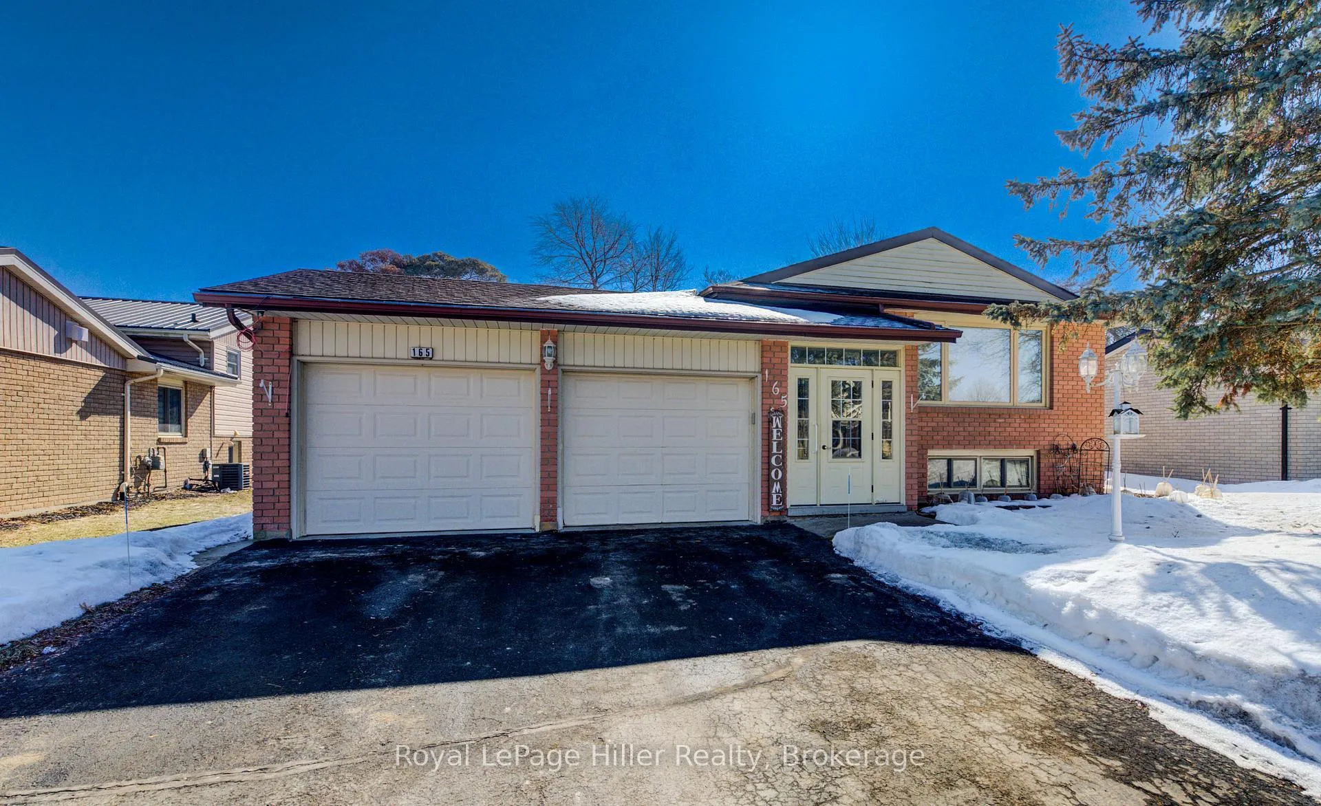 Photo 2 of 165 Lightbourne Avenue, Stratford — HOMEH
