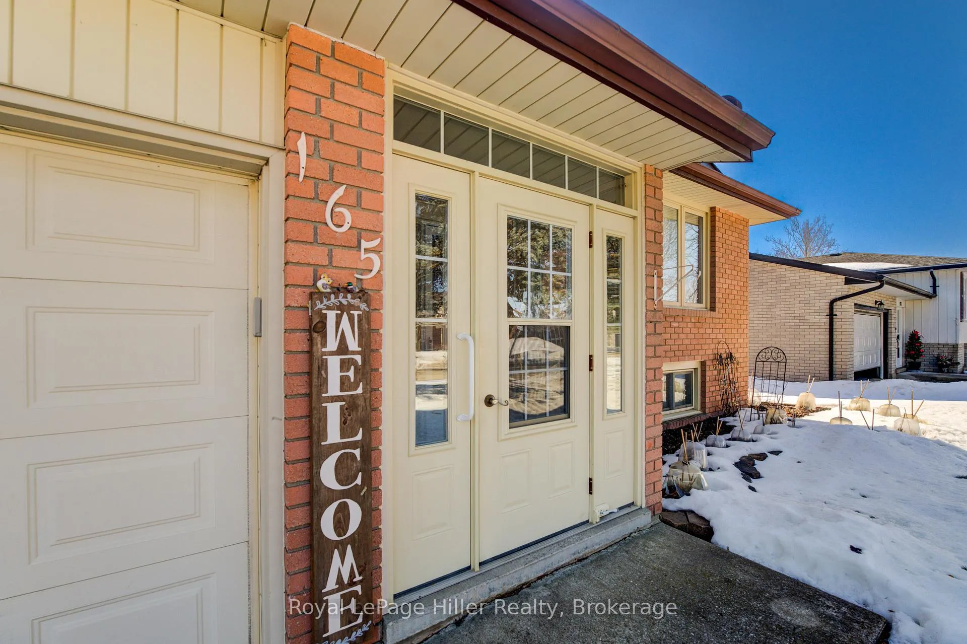 Photo 3 of 165 Lightbourne Avenue, Stratford — HOMEH