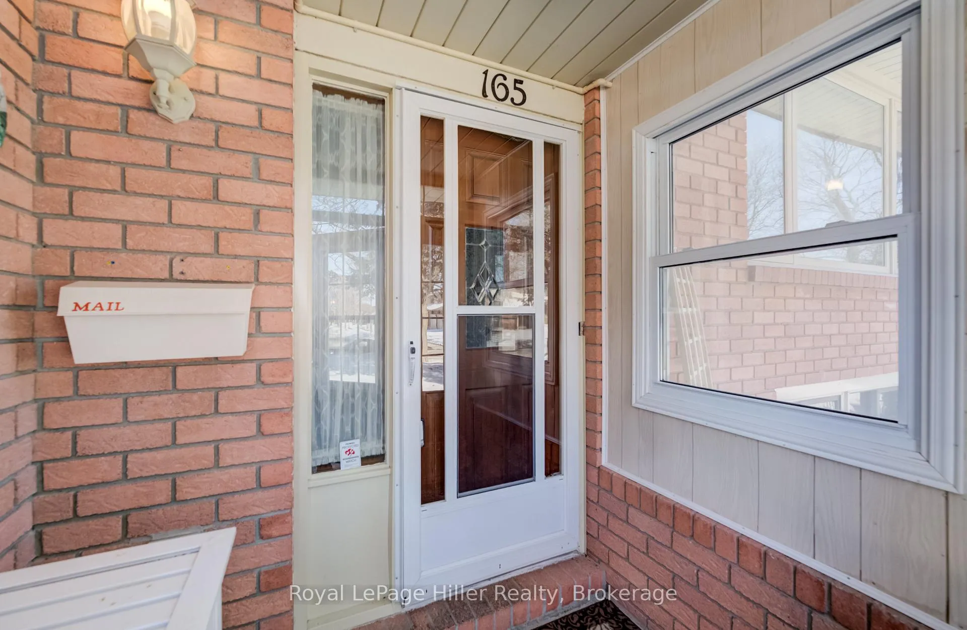 Photo 4 of 165 Lightbourne Avenue, Stratford — HOMEH