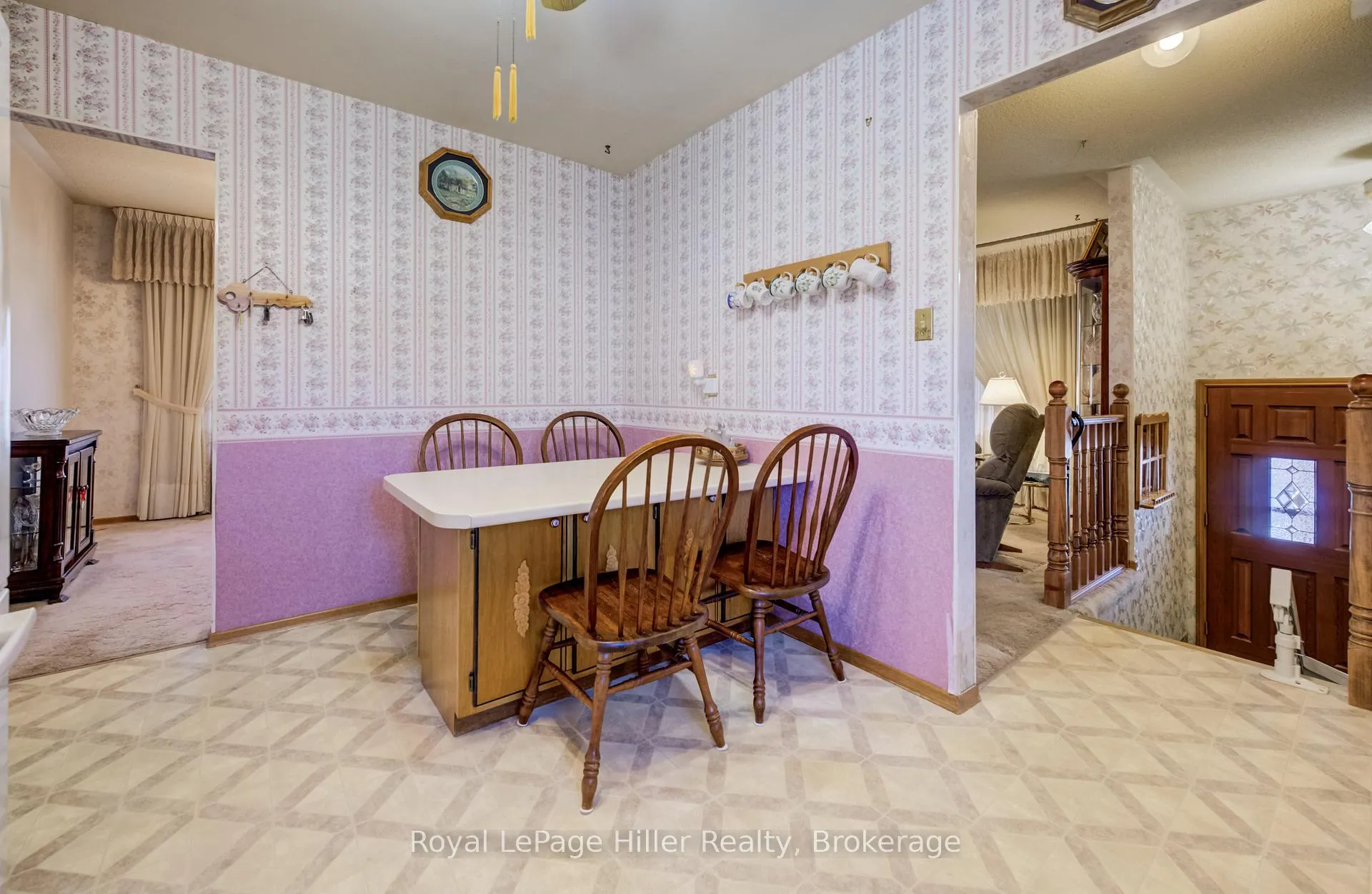 Photo 14 of 165 Lightbourne Avenue, Stratford — HOMEH