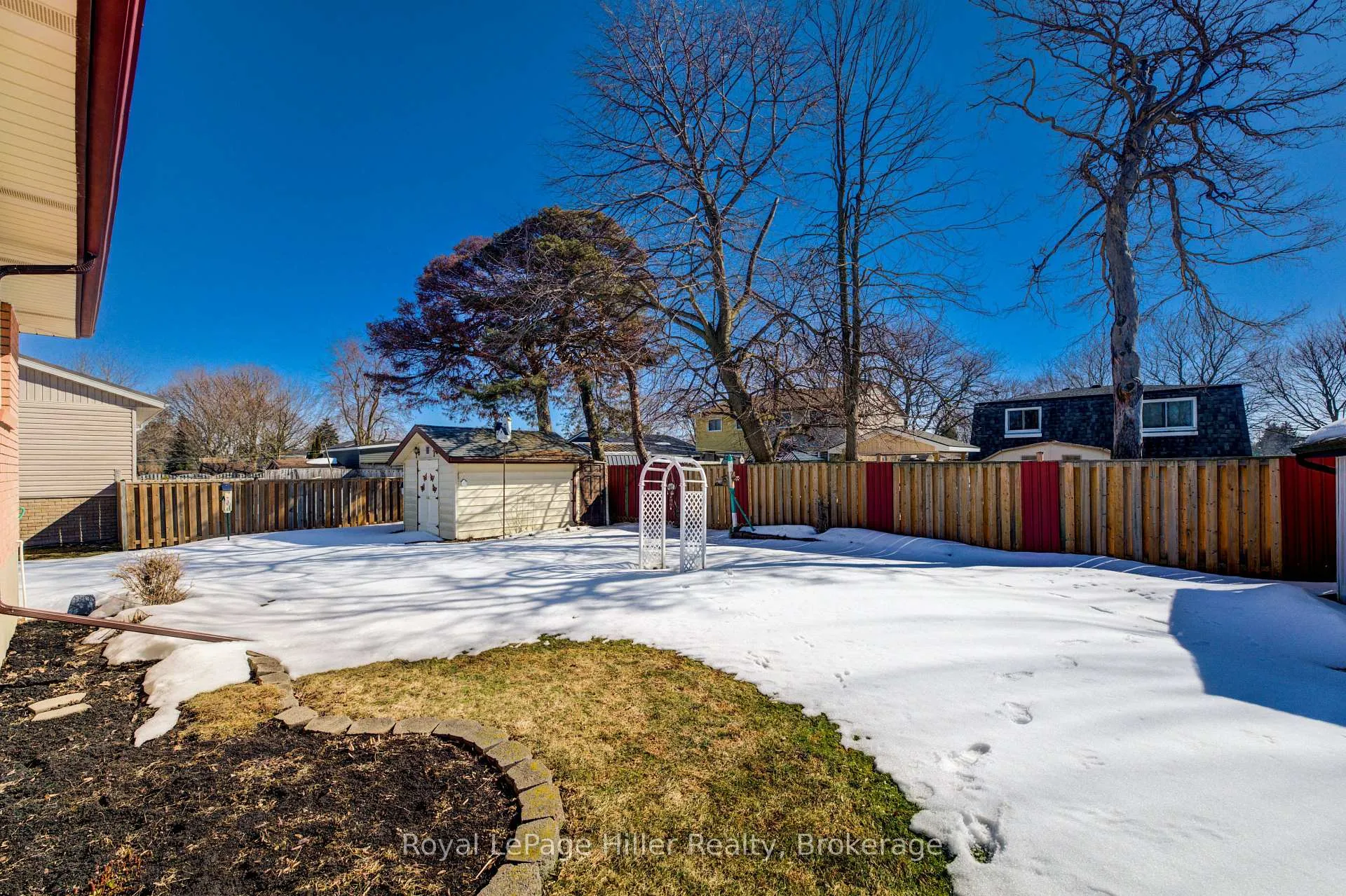 Photo 33 of 165 Lightbourne Avenue, Stratford — HOMEH