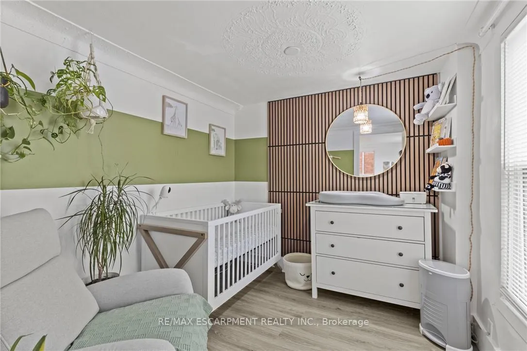 Photo 9 of 199 Barton Street W, Hamilton, Central — HOMEH