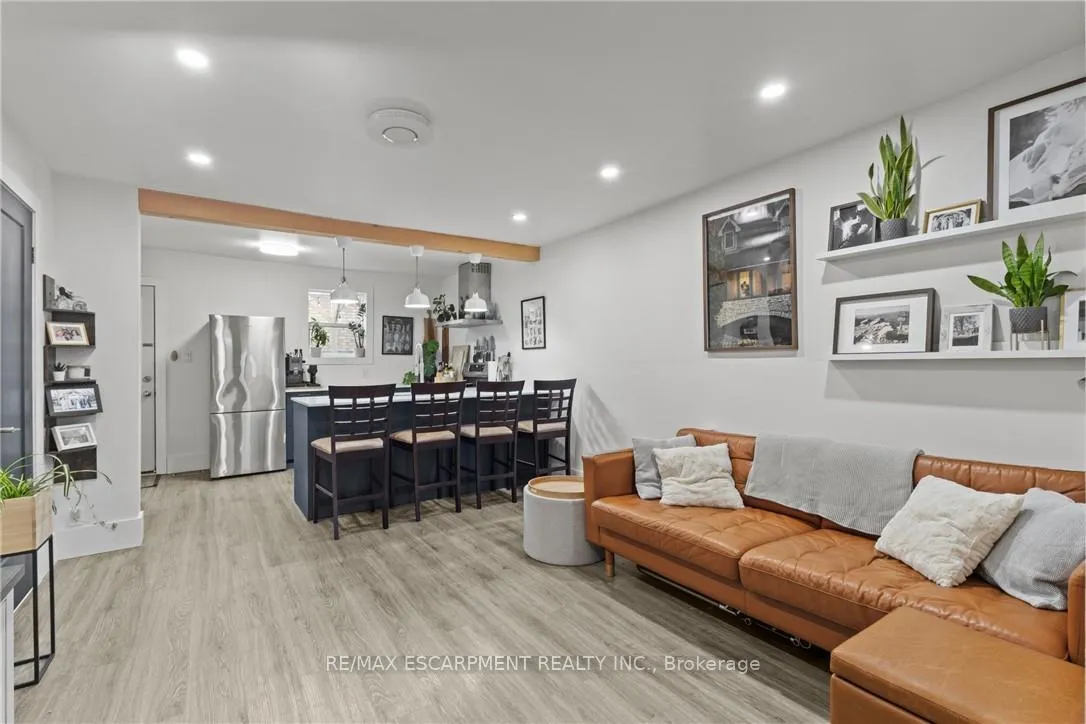Photo 10 of 199 Barton Street W, Hamilton, Central — HOMEH