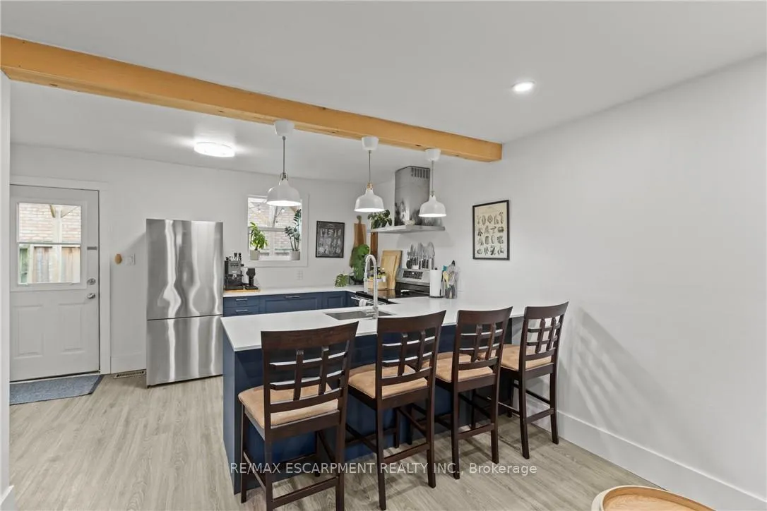Photo 13 of 199 Barton Street W, Hamilton, Central — HOMEH
