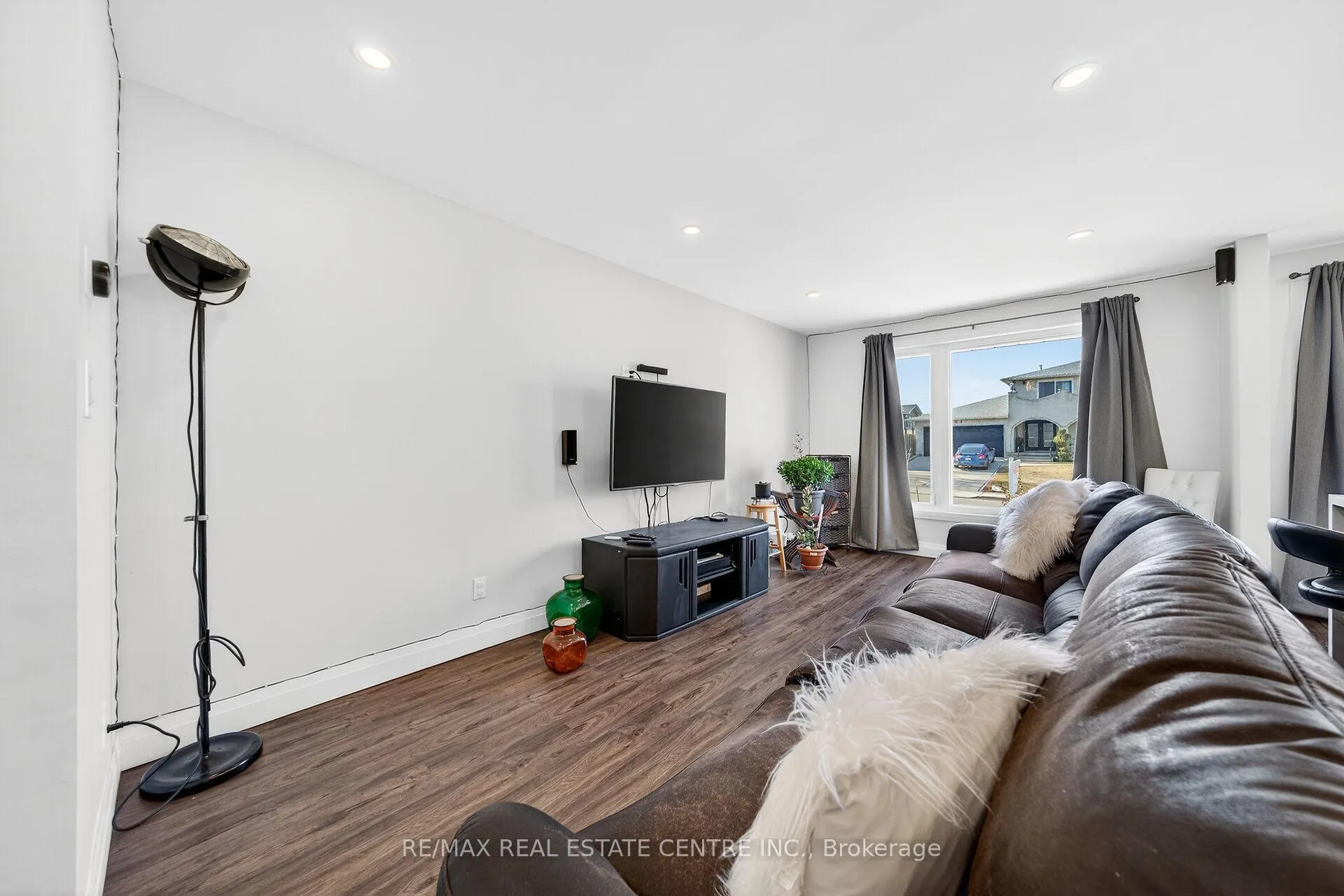 Photo 6 of 33 Glen Vista Drive, Hamilton, Red Hill — HOMEH