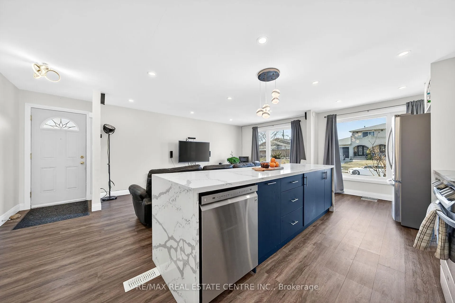 Photo 13 of 33 Glen Vista Drive, Hamilton, Red Hill — HOMEH
