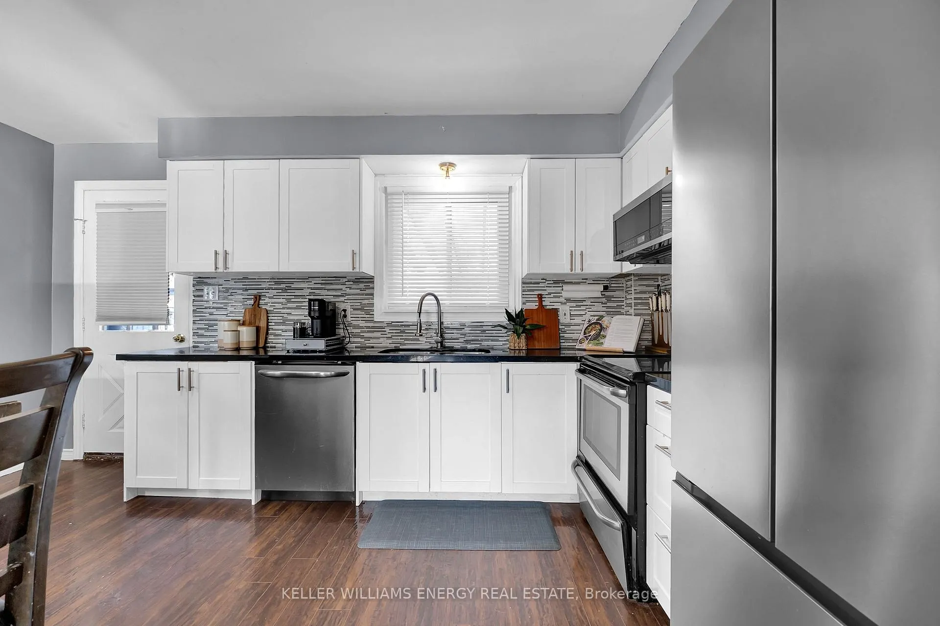 Photo 7 of 199 Barkley Crescent, Oshawa, Vanier — HOMEH