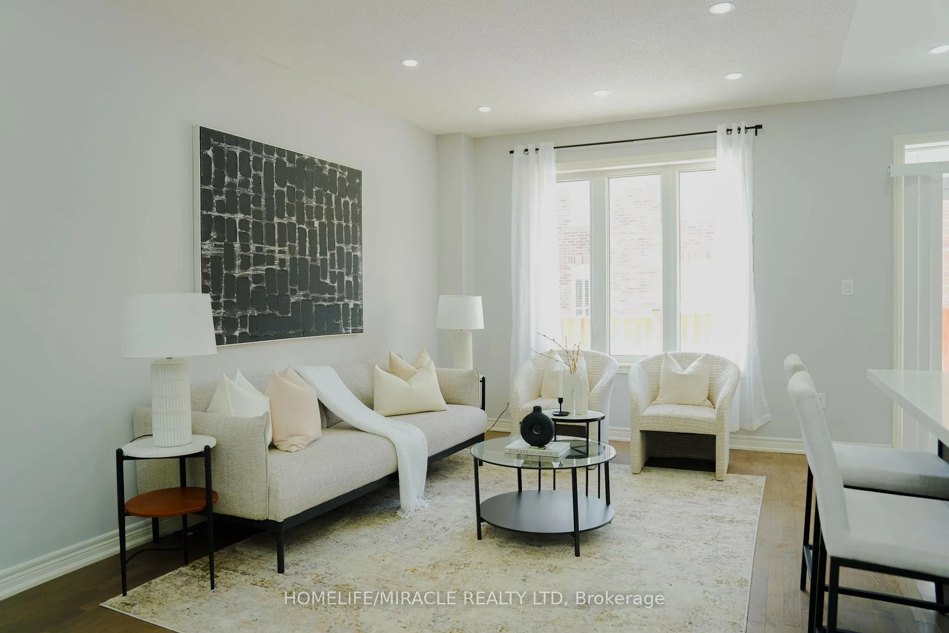 Photo 9 of 18 Truffle Court, Brampton, Northwest Brampton — HOMEH