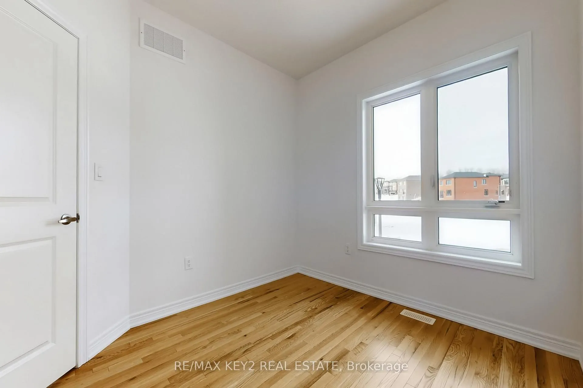 Photo 32 of 2949 Starlight Drive, Pickering, Rural Pickering — HOMEH