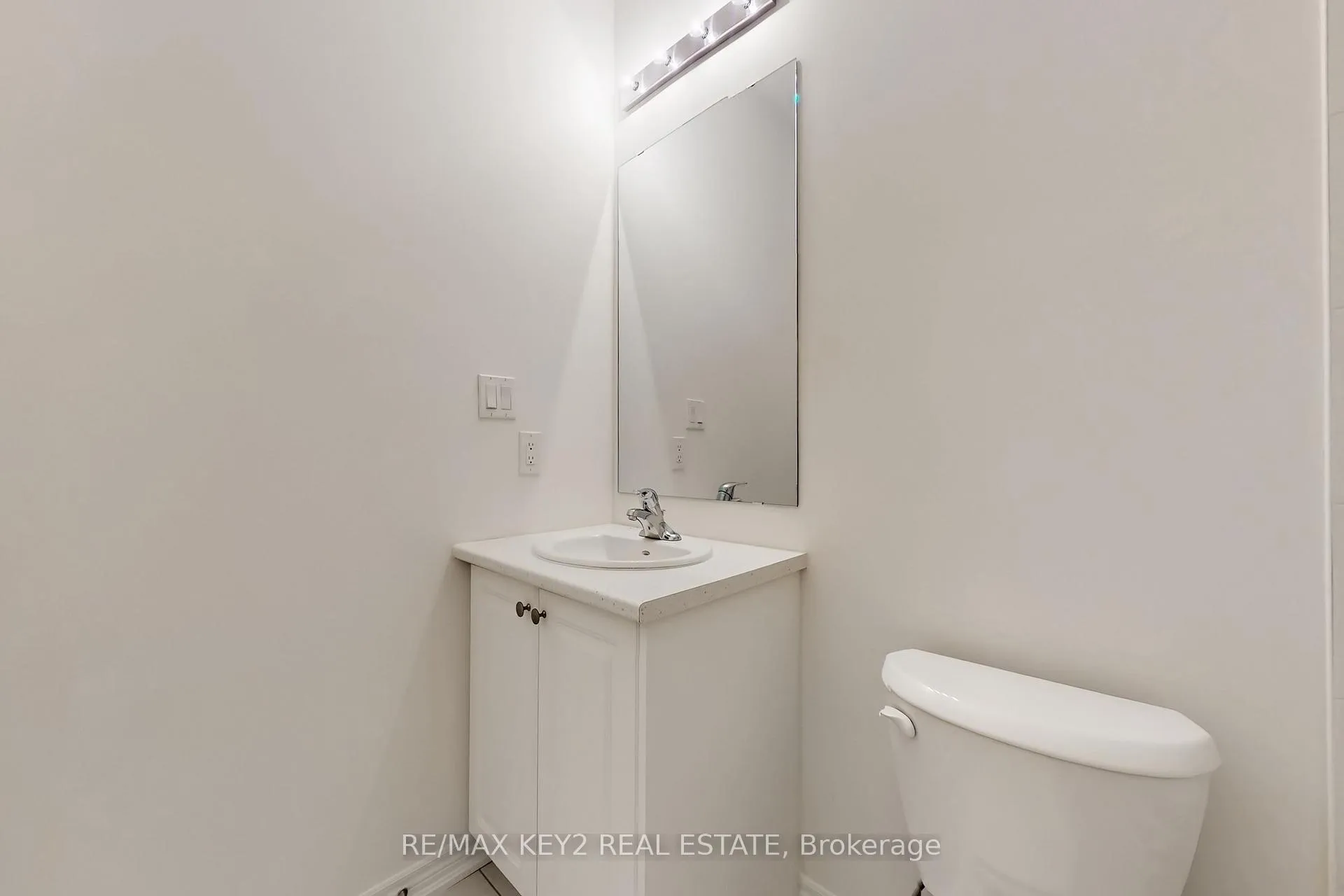 Photo 34 of 2949 Starlight Drive, Pickering, Rural Pickering — HOMEH