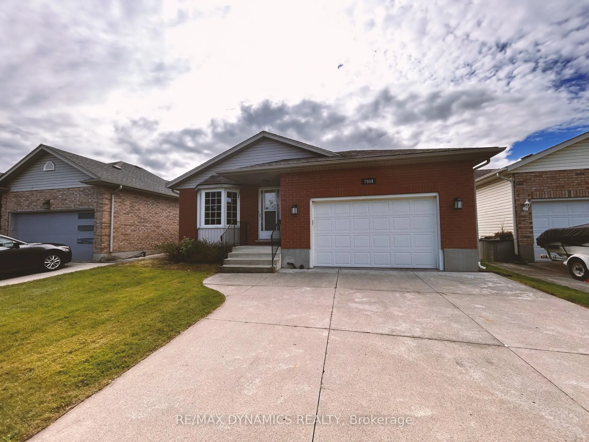 Front of 7984 Grossi Court
