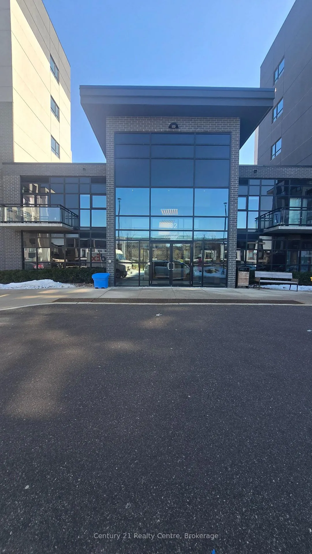 Front of Unit 134, 102 Grovewood Common