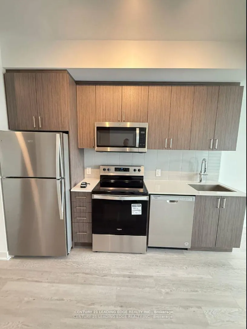 Photo 4 of Unit 203, 2782 Barton Street E, Hamilton, Riverdale — HOMEH