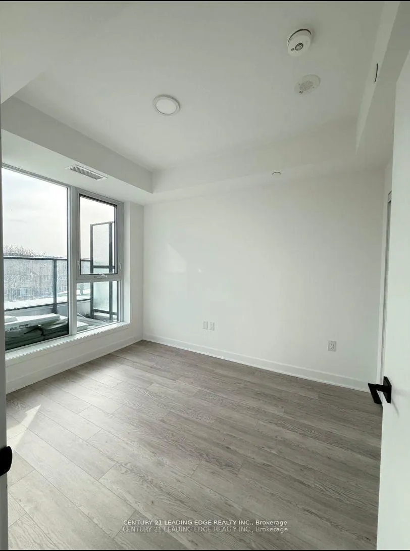 Photo 6 of Unit 203, 2782 Barton Street E, Hamilton, Riverdale — HOMEH