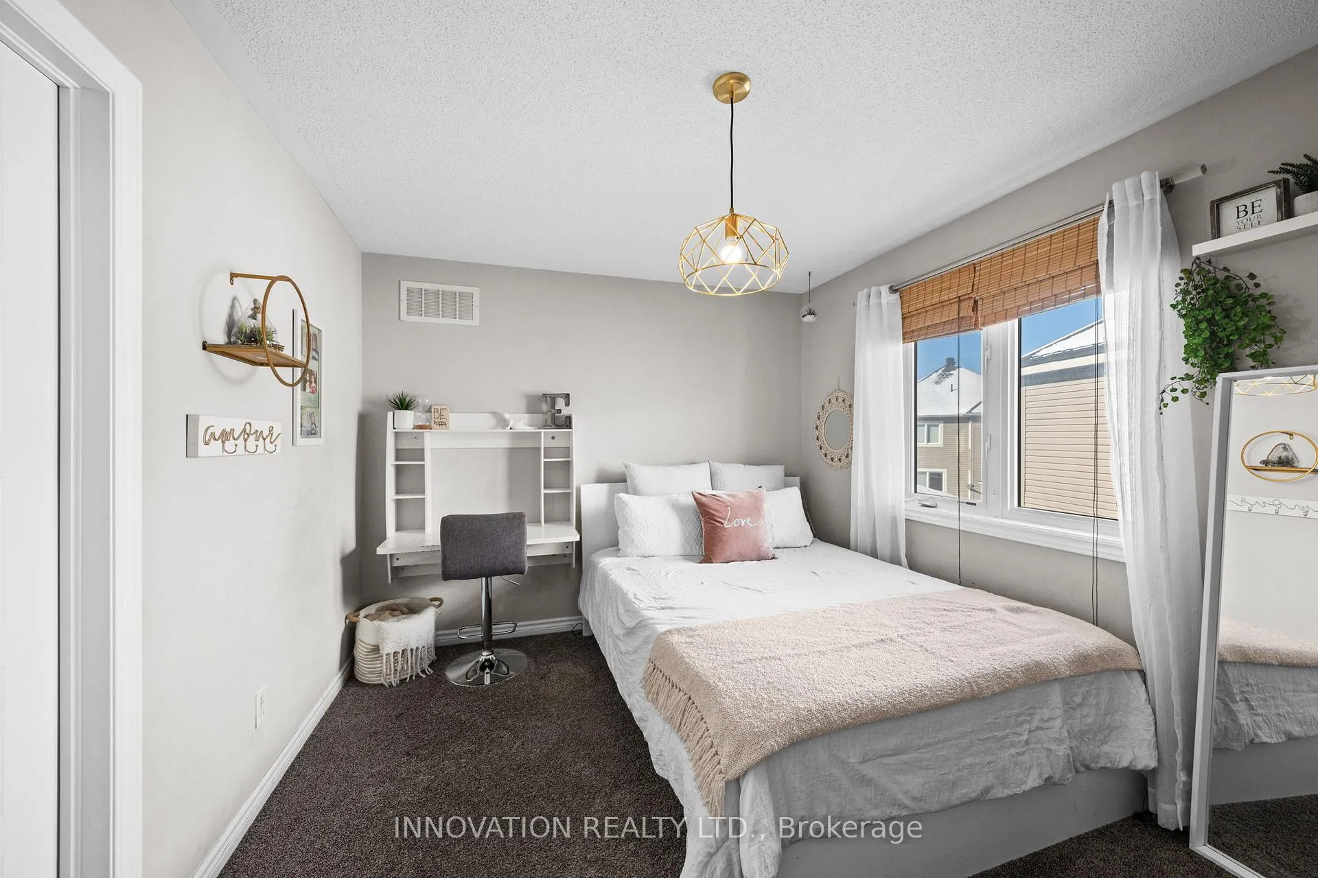 Photo 32 of 304 Eucalyptus Circle, Ottawa, Stittsville (North) — HOMEH