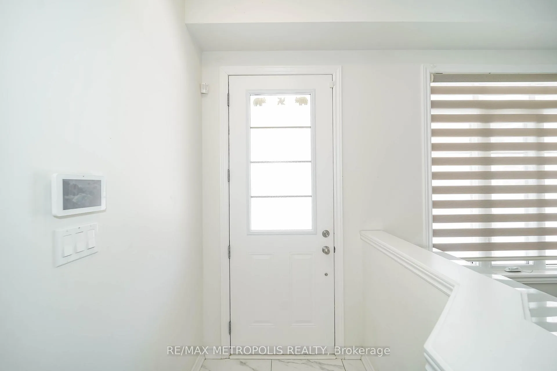 Photo 5 of 17 Hickling Lane, Ajax, Northwest Ajax — HOMEH