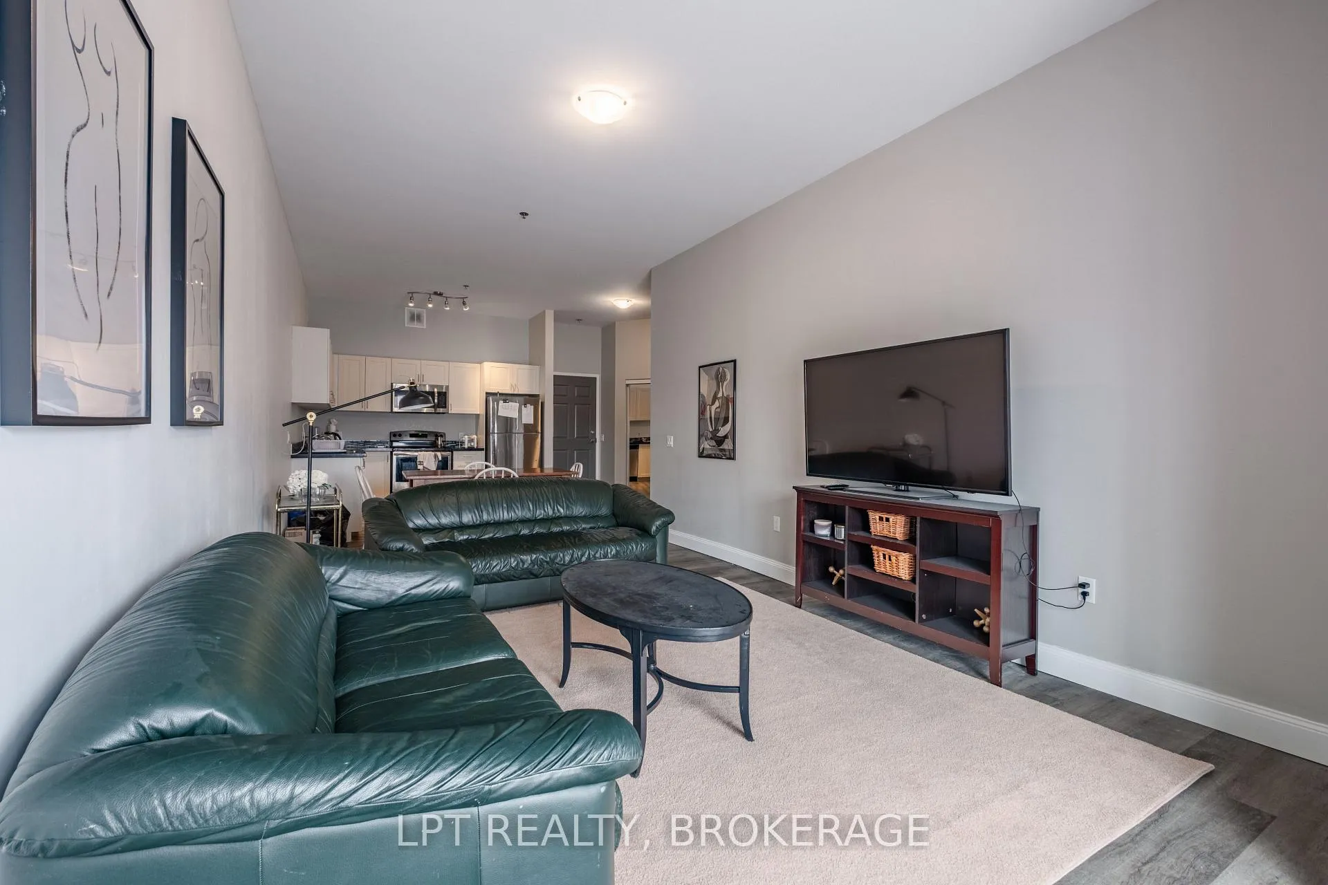 Photo 4 of Unit 303, 630 Princess Street, Kingston, Central City East — HOMEH