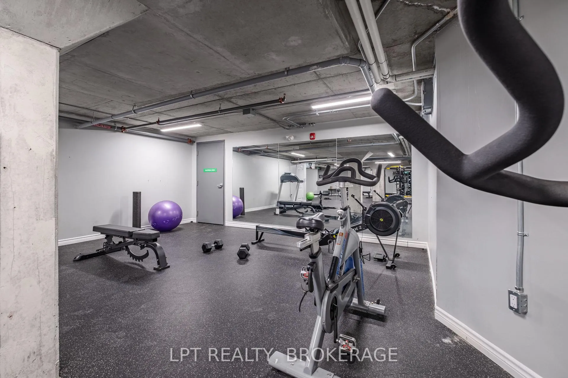 Photo 15 of Unit 303, 630 Princess Street, Kingston, Central City East — HOMEH