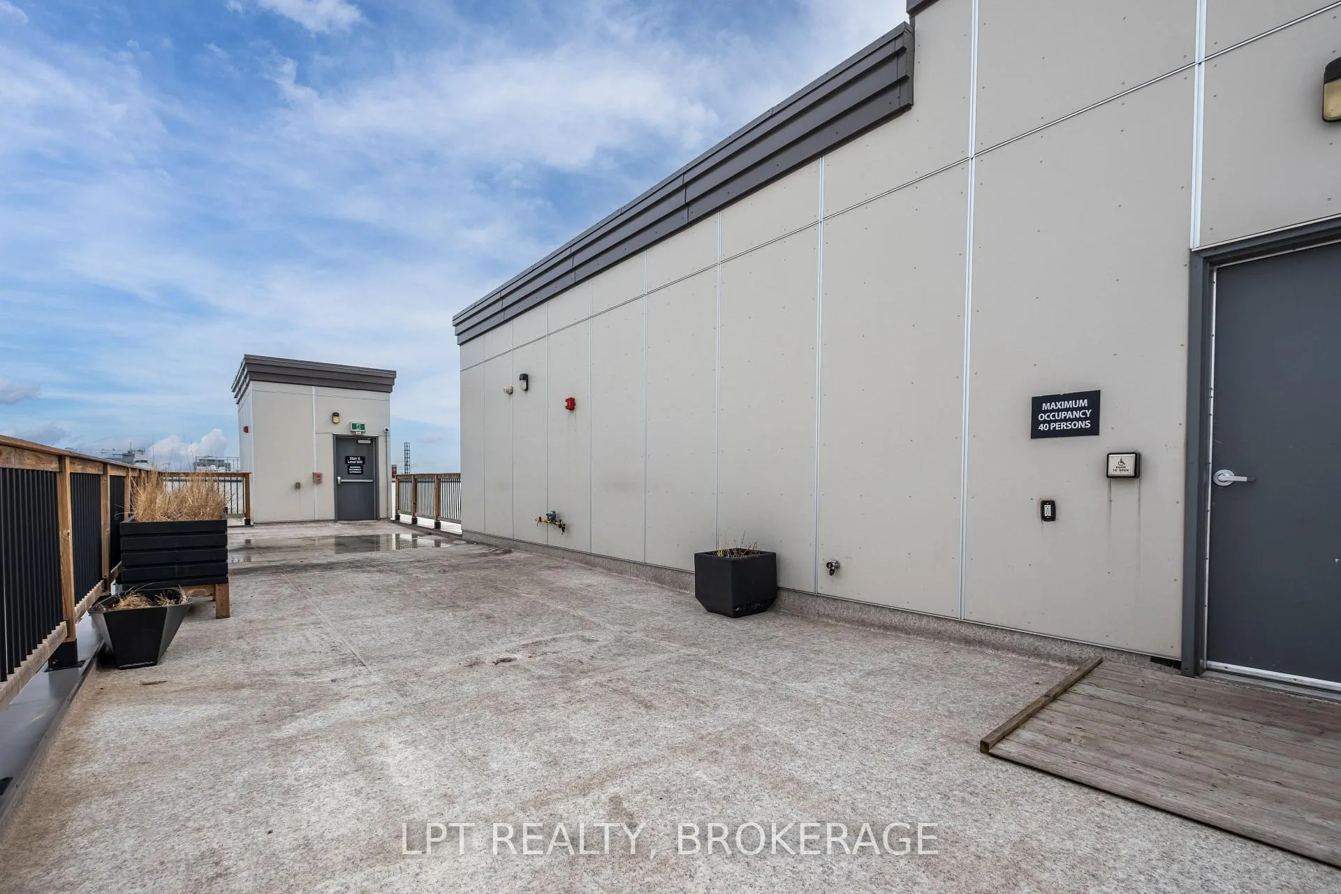 Photo 16 of Unit 303, 630 Princess Street, Kingston, Central City East — HOMEH
