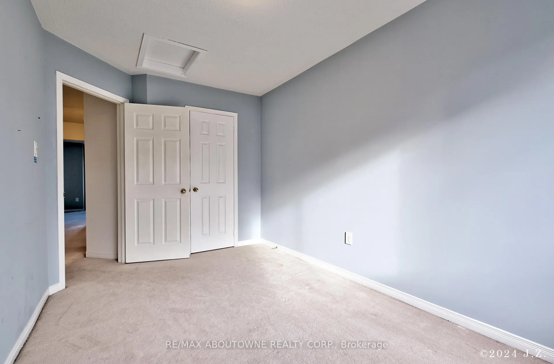 Photo 16 of 1838 Imperial Way, Burlington, Uptown — HOMEH