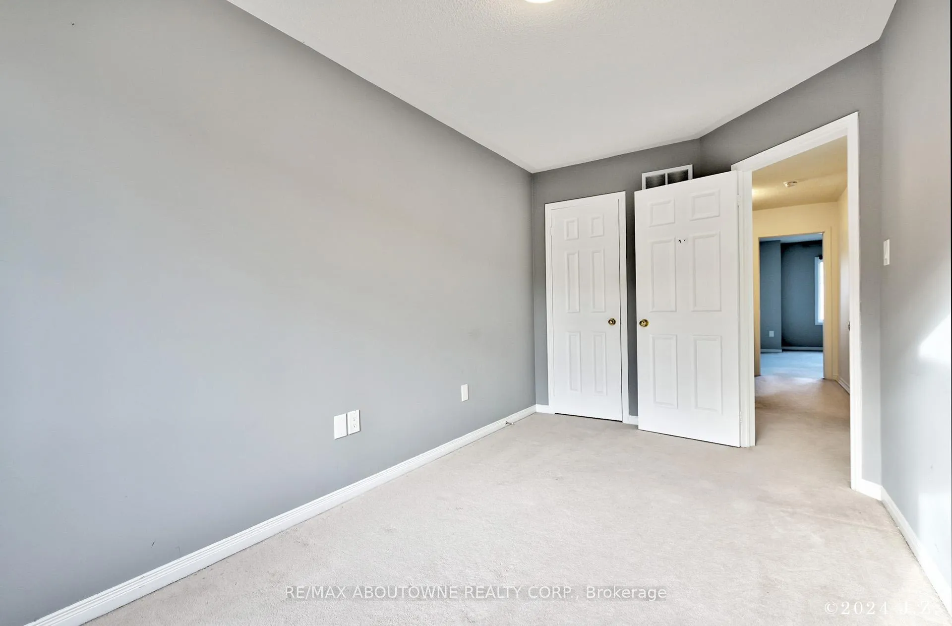 Photo 17 of 1838 Imperial Way, Burlington, Uptown — HOMEH