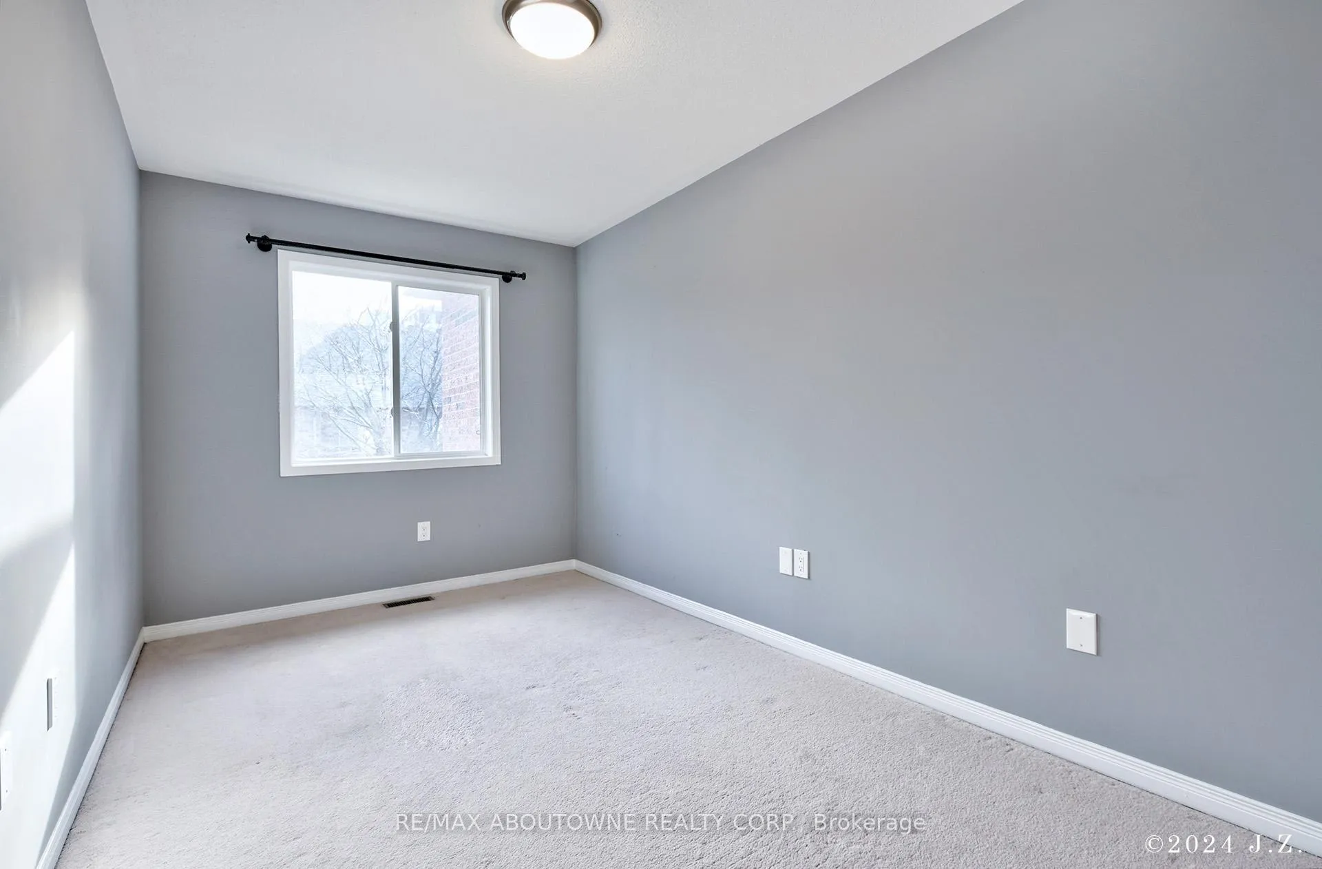 Photo 18 of 1838 Imperial Way, Burlington, Uptown — HOMEH