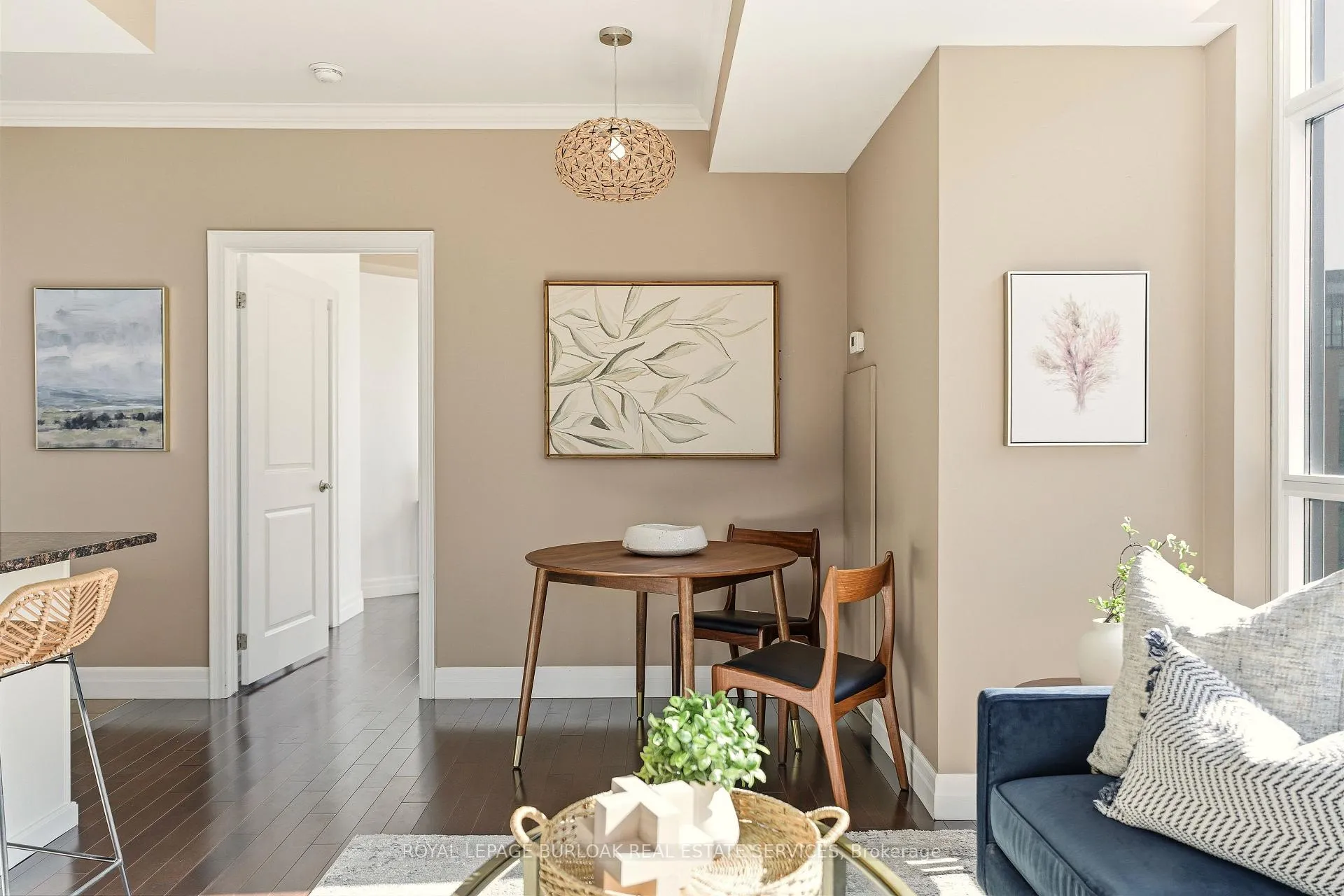 Photo 9 of Unit 804, 360 Pearl Street, Burlington, Brant — HOMEH