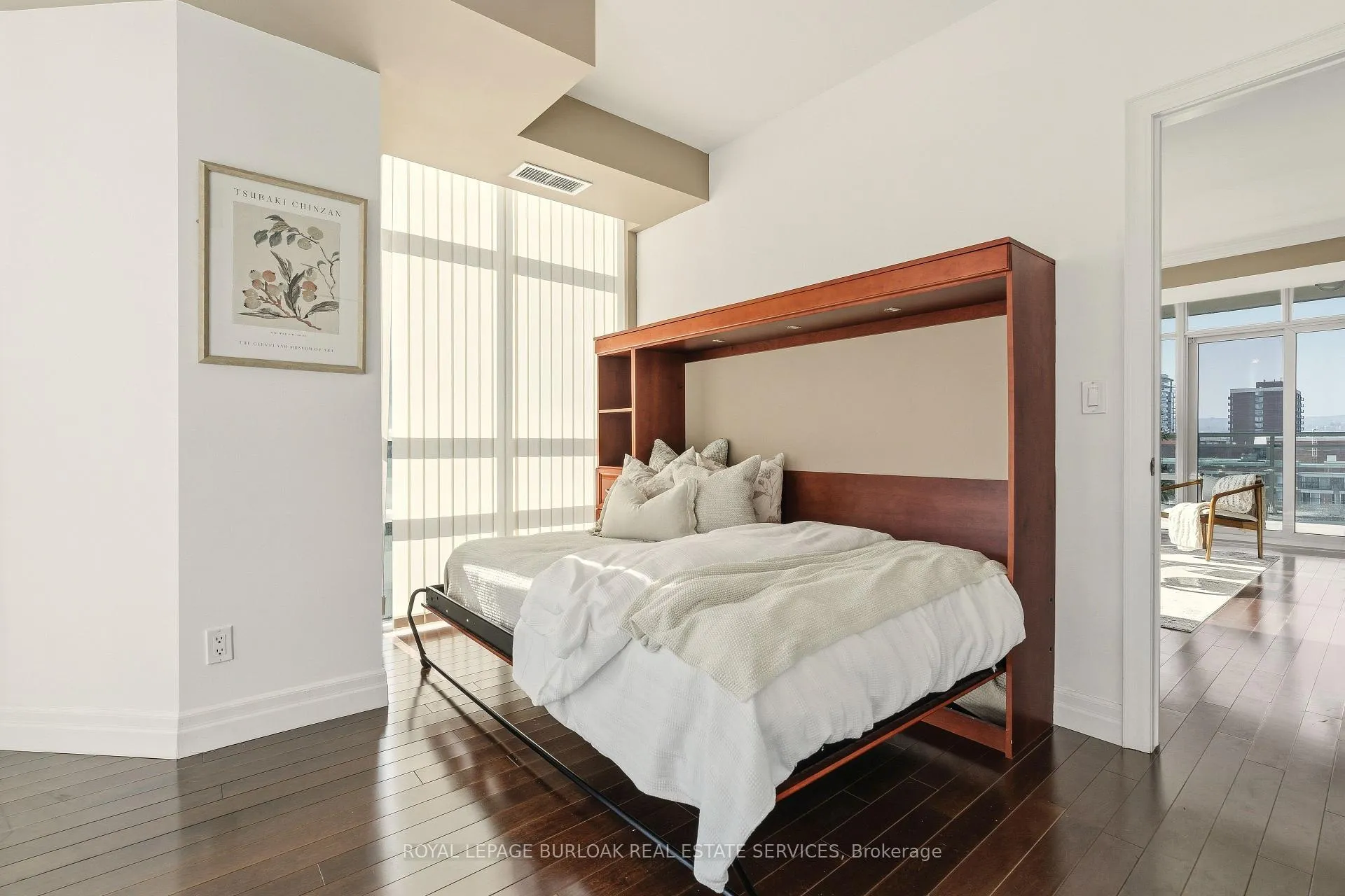 Photo 17 of Unit 804, 360 Pearl Street, Burlington, Brant — HOMEH