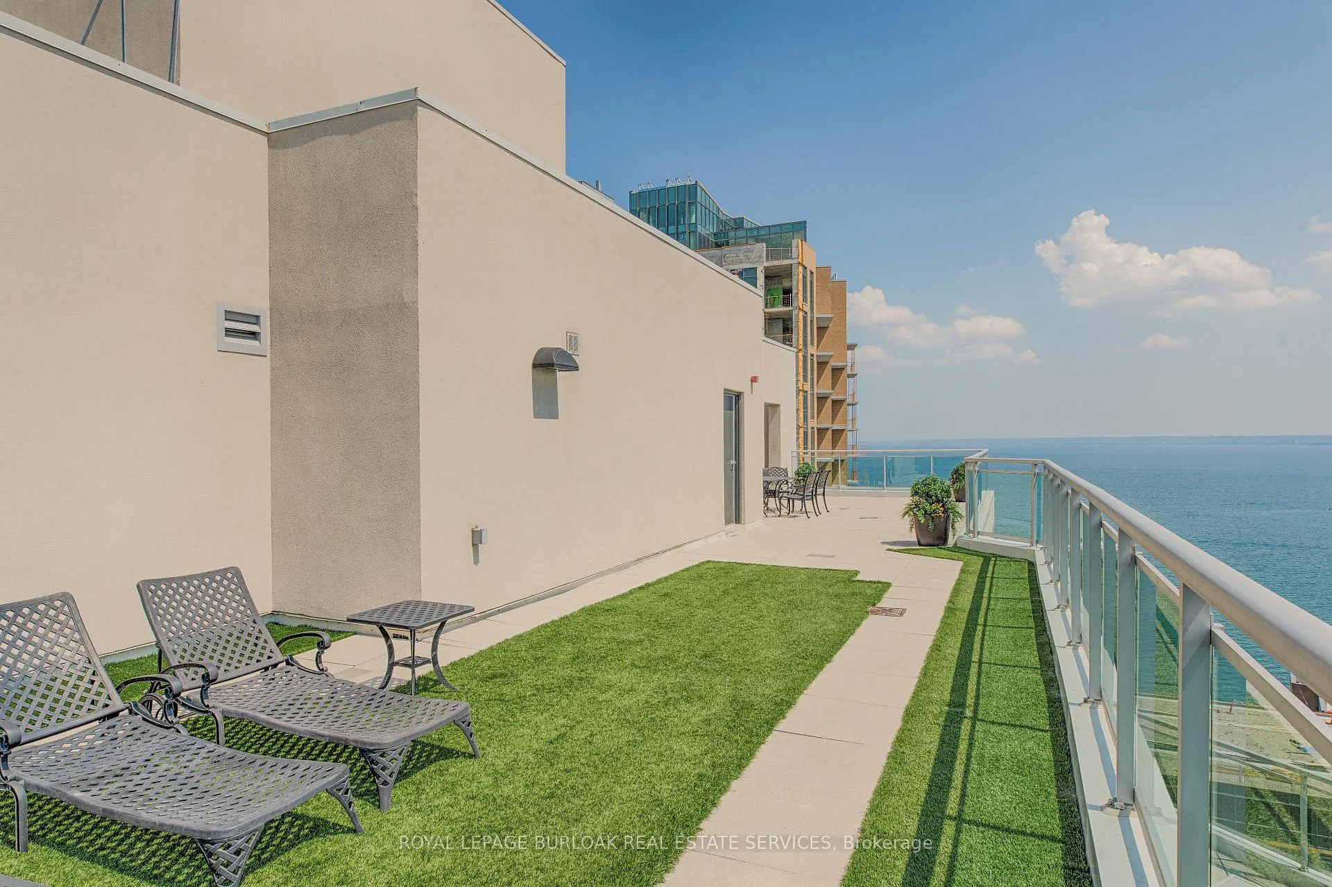 Photo 30 of Unit 804, 360 Pearl Street, Burlington, Brant — HOMEH