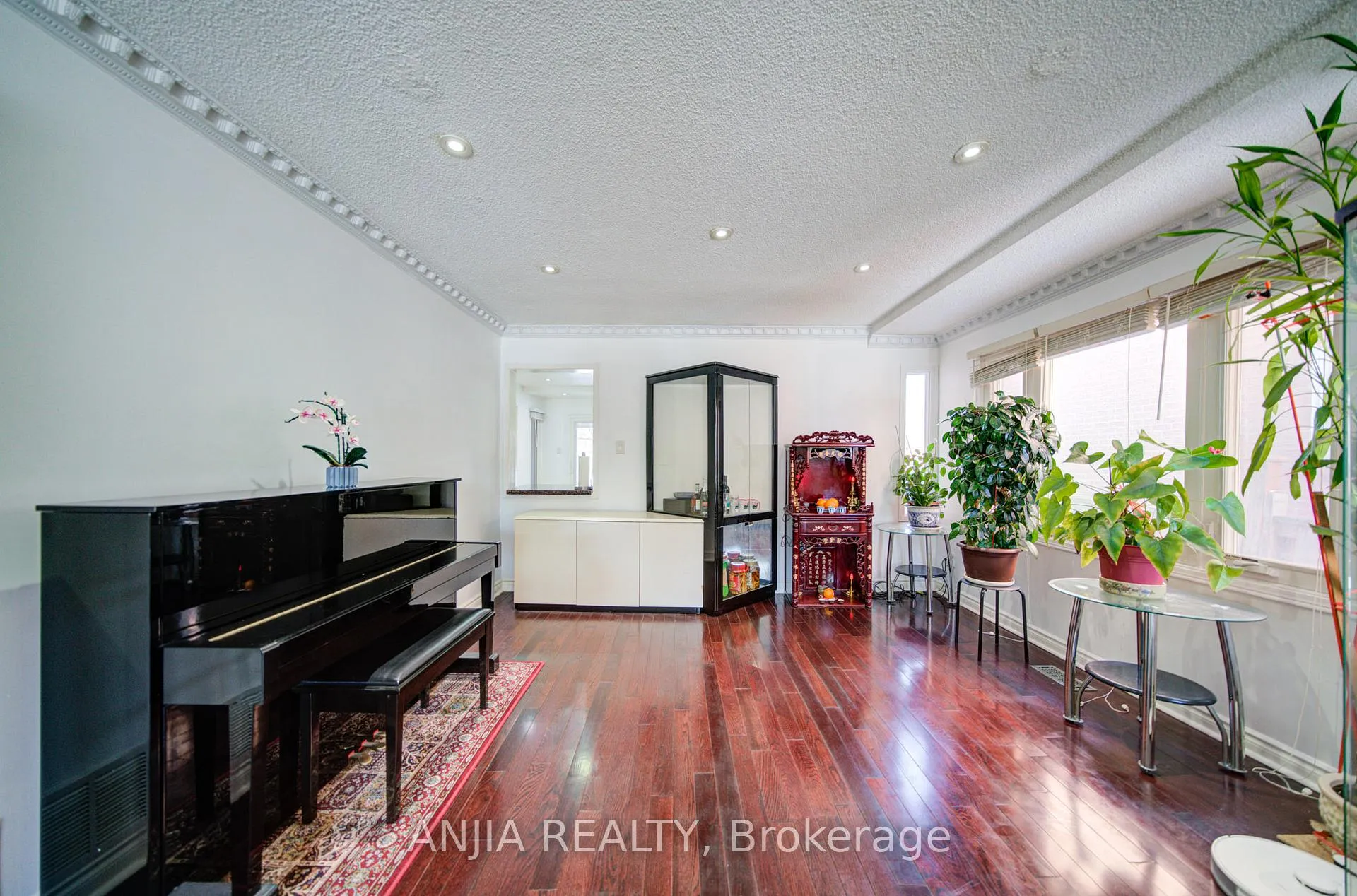 Photo 10 of 62 Walford Road, Markham, Middlefield — HOMEH