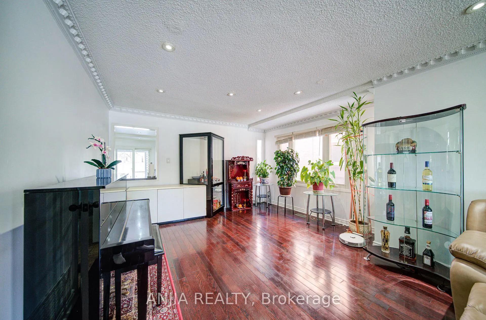 Photo 12 of 62 Walford Road, Markham, Middlefield — HOMEH