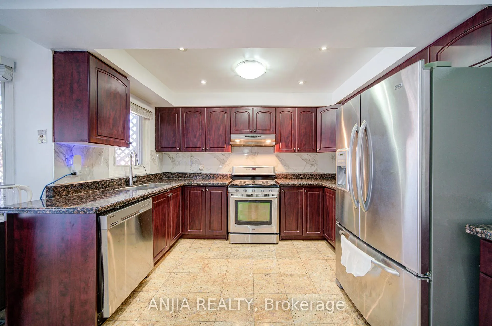 Photo 16 of 62 Walford Road, Markham, Middlefield — HOMEH