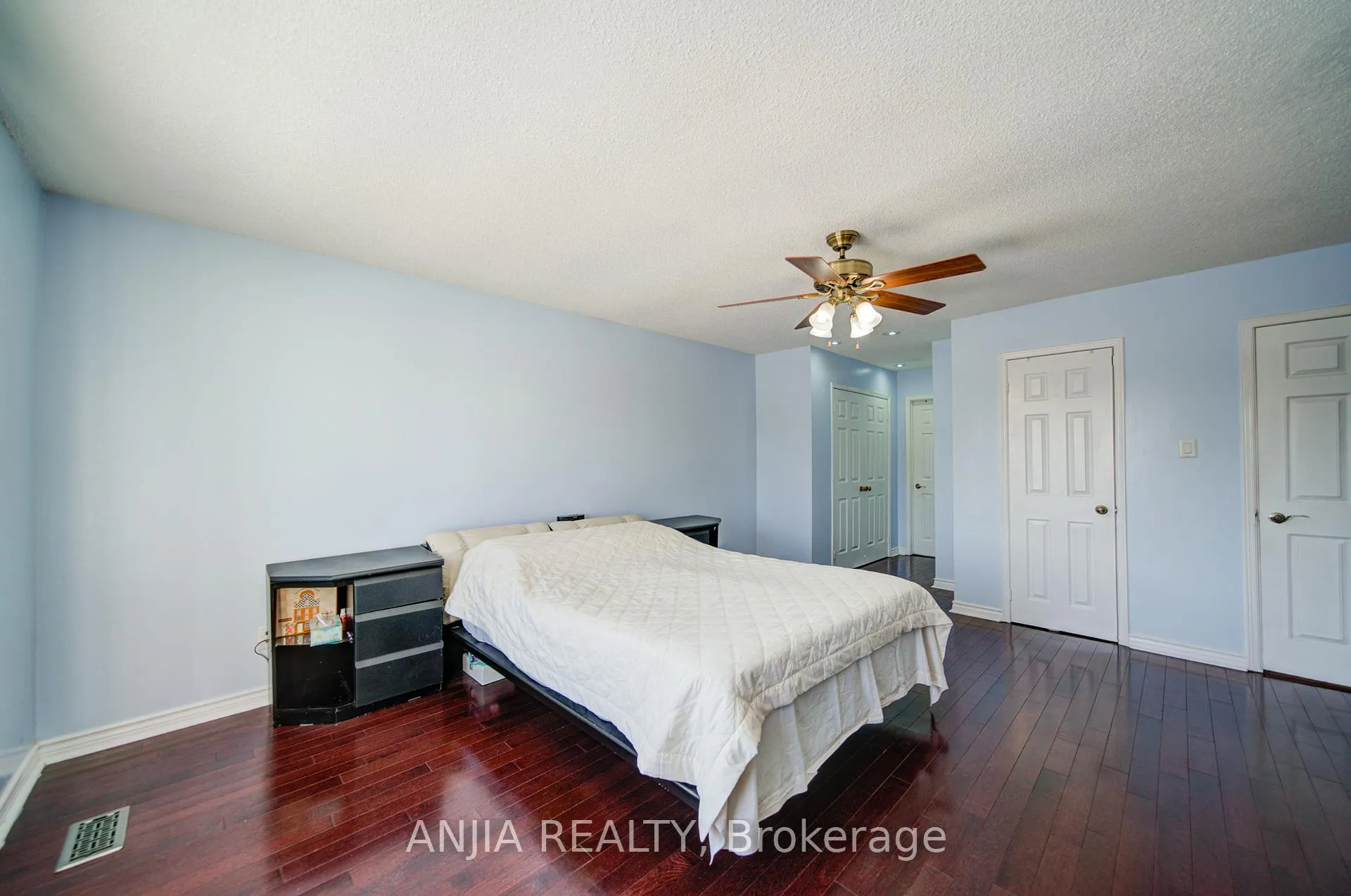 Photo 24 of 62 Walford Road, Markham, Middlefield — HOMEH