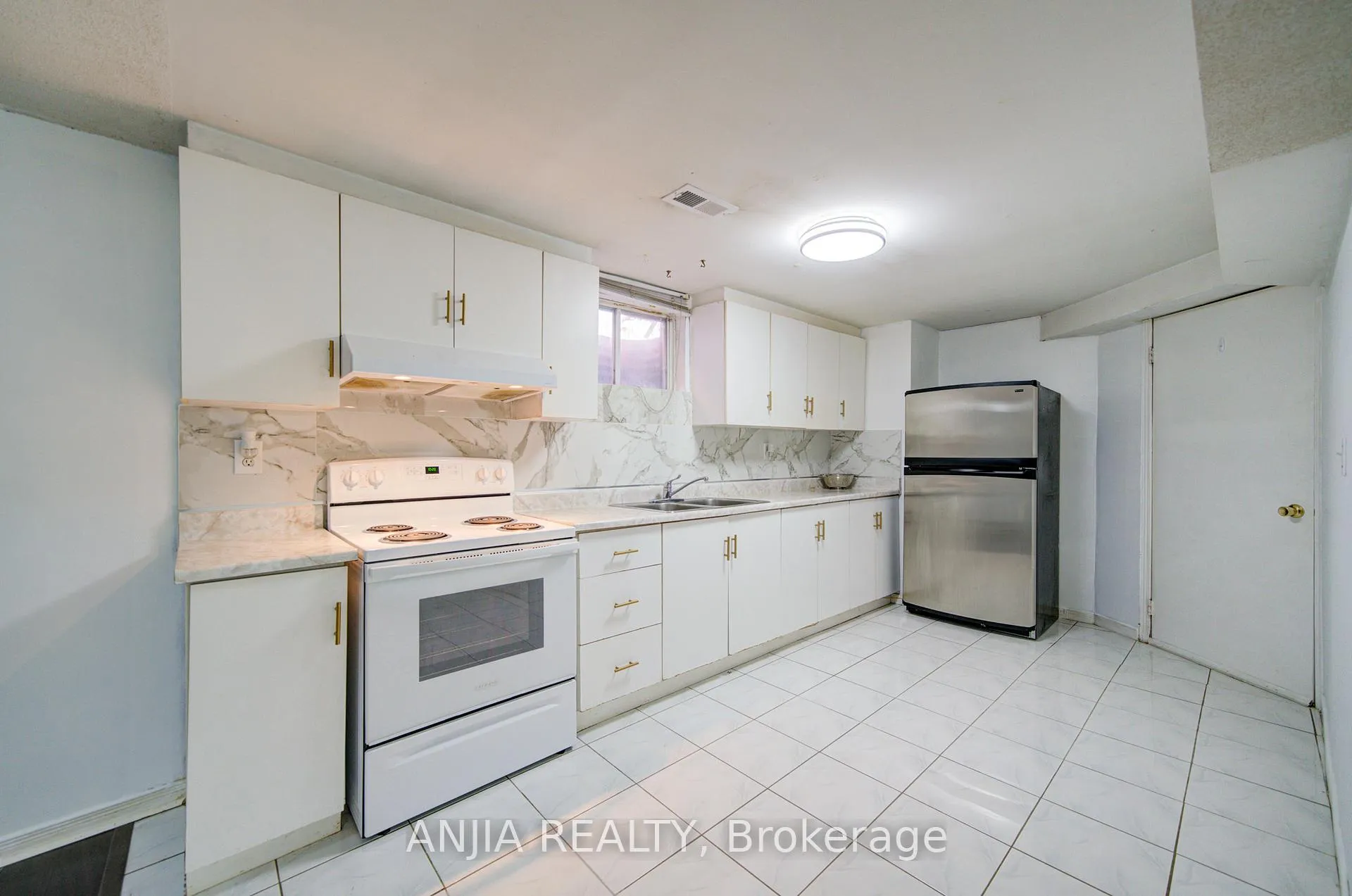 Photo 37 of 62 Walford Road, Markham, Middlefield — HOMEH